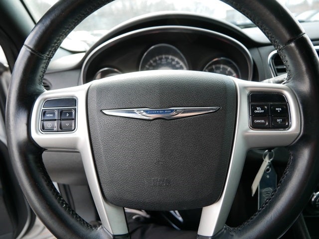 2011 Chrysler 200 Touring